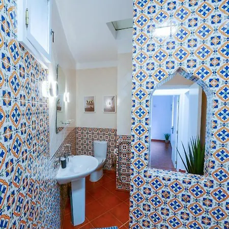 The Secret Corner Of וילה Senhora da Luz